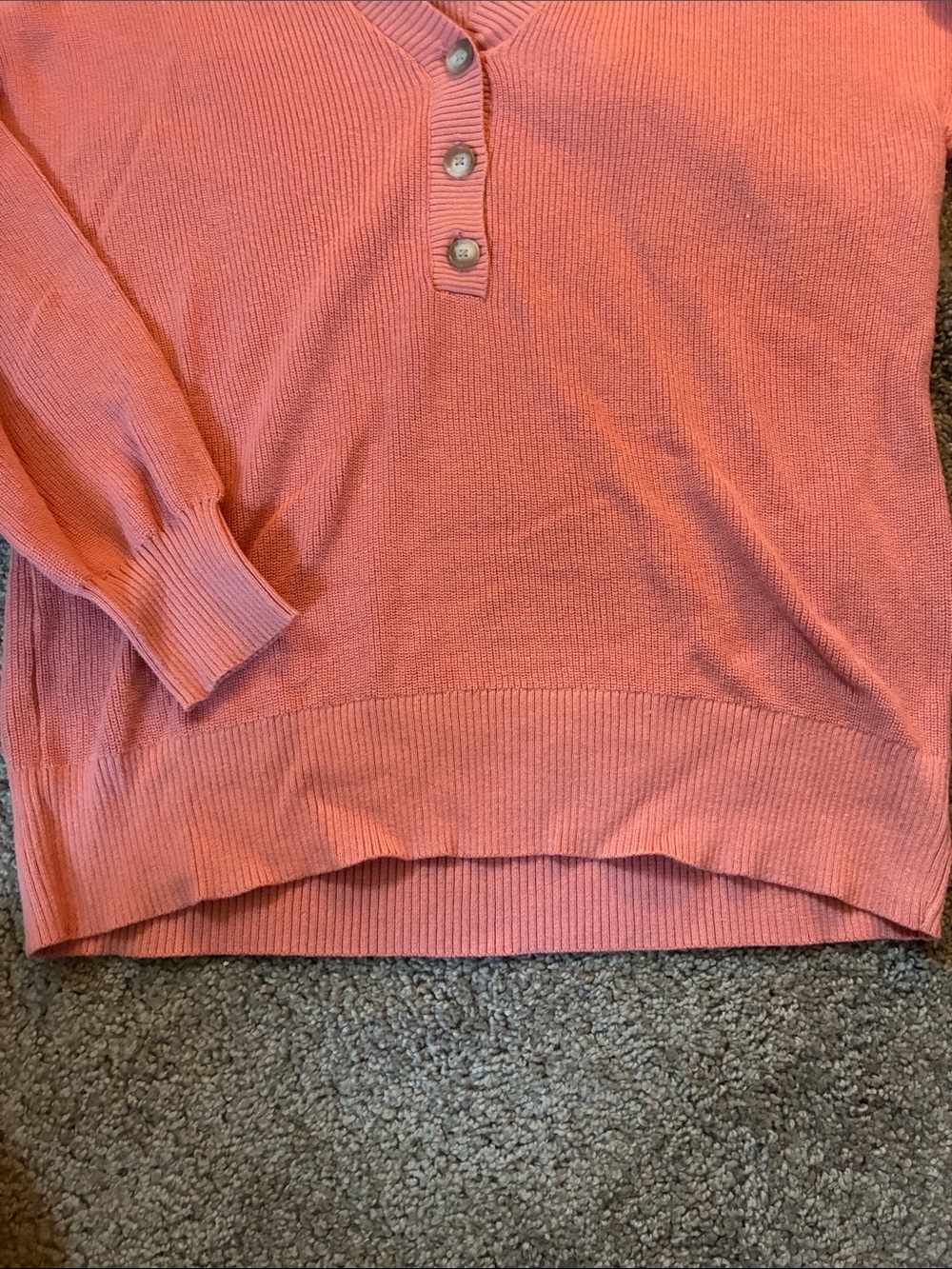 LOFT Women's Pink Button-Detail V-Neck Sweater - Picture 4 of 5